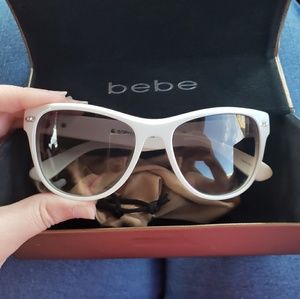 bebe Sophia White Sunglasses w/ Gold Case & Pouch